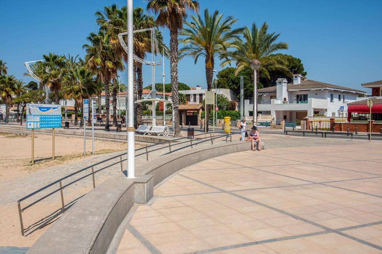 Beach House Cambrils Apartamento En Primera Linea De Playa ภายนอก รูปภาพ